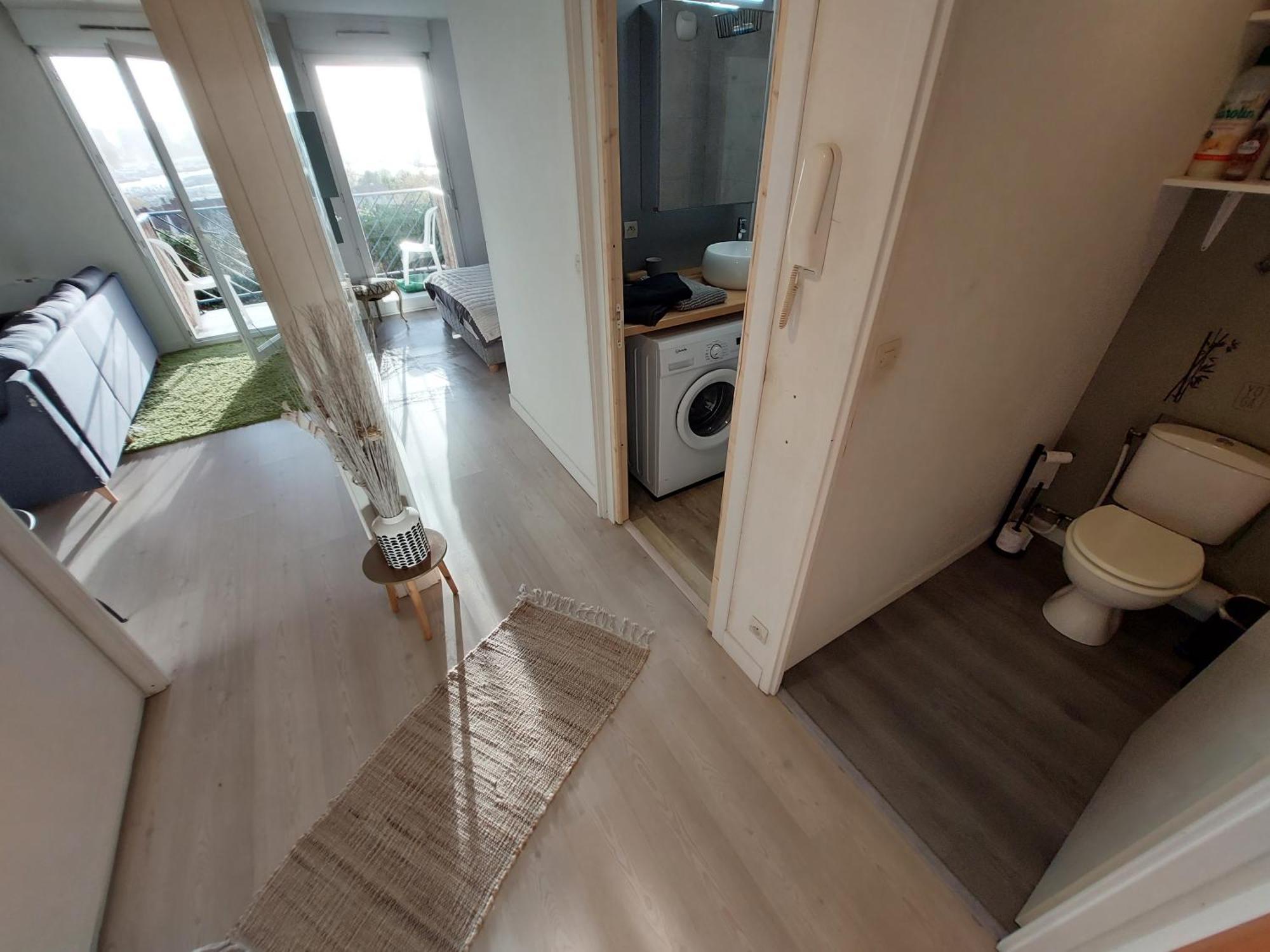: Vue Panoramique Sur La Seine Avec Parking Apartment *